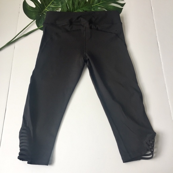 Trina Turk Pants - Trina Turk Recreation cropped leggings